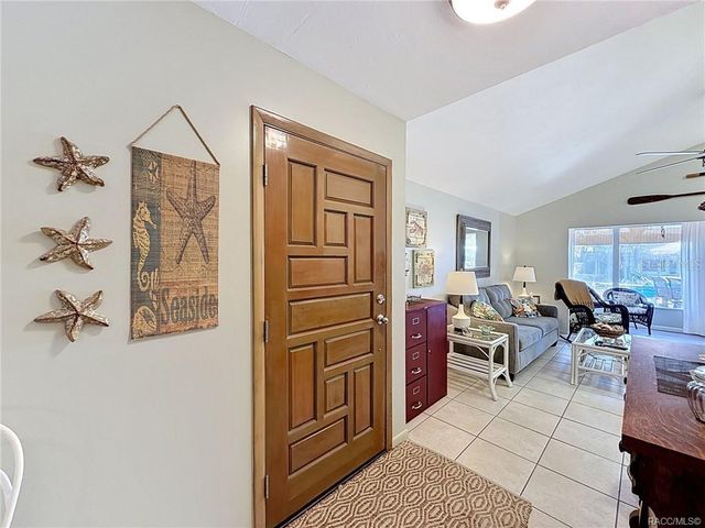 5198 S RIVERVIEW CIRCLE, Homosassa, FL 34448