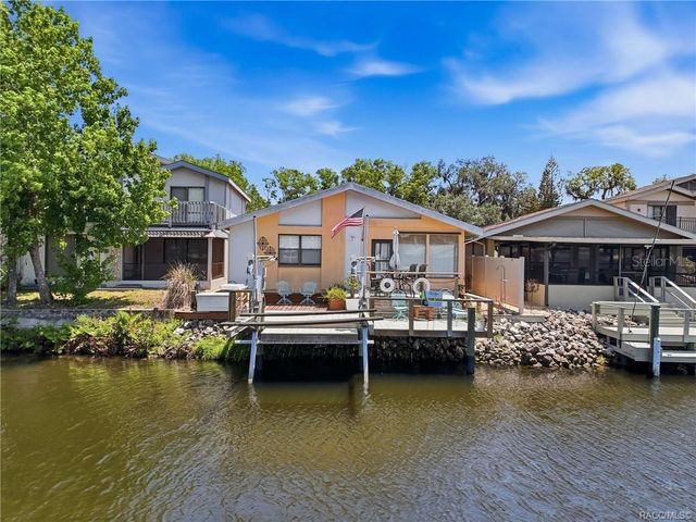 5198 S RIVERVIEW CIRCLE, Homosassa, FL 34448