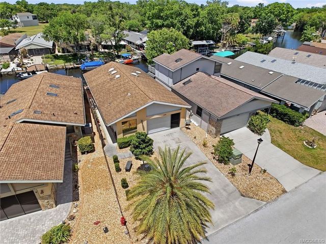 5198 S RIVERVIEW CIRCLE, Homosassa, FL 34448