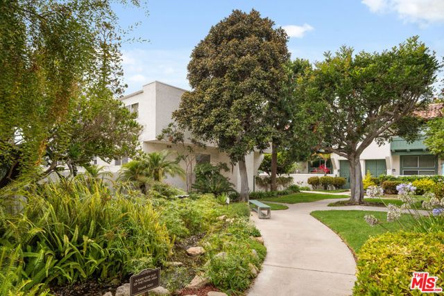 4914 Mcconnell Avenue, Los Angeles, CA 90066