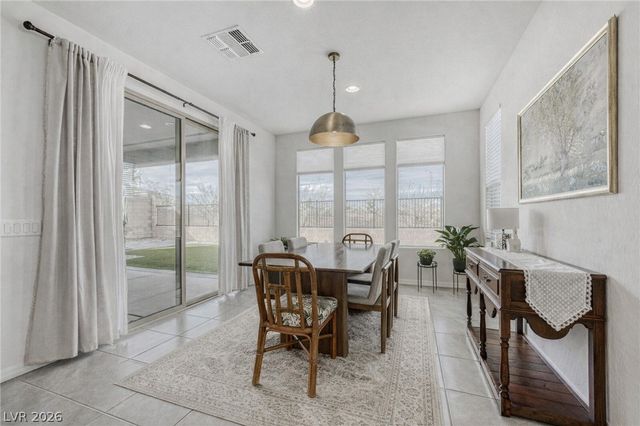 10594 Skye Arroyo Avenue, Las Vegas, NV 89166