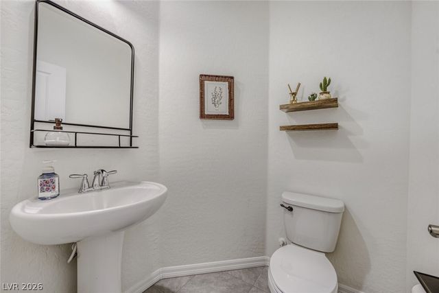 10594 Skye Arroyo Avenue, Las Vegas, NV 89166