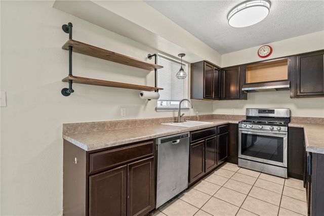 840 Eastgate Street, Siloam Springs, AR 72761