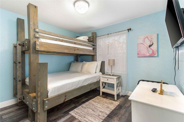 815 FLORIDA AVENUE, Palm Harbor, FL 34683