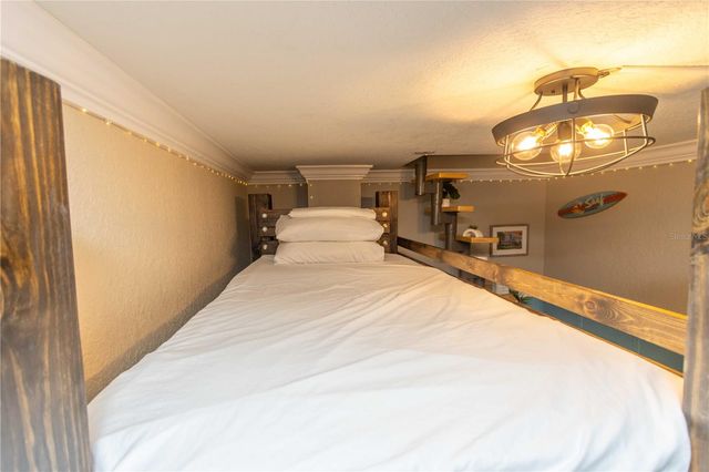 815 FLORIDA AVENUE, Palm Harbor, FL 34683