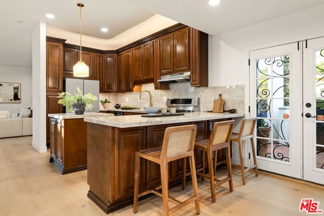 1566 Chickasaw Avenue, Los Angeles, CA 90041