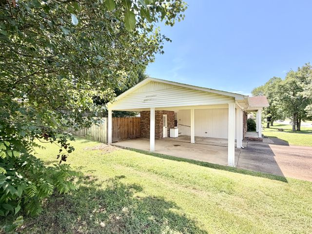 1521 Mill St, Pulaski, TN 38478