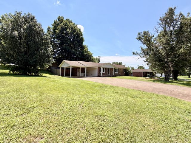 1521 Mill St, Pulaski, TN 38478