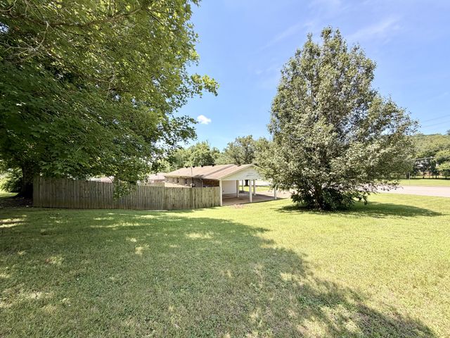1521 Mill St, Pulaski, TN 38478