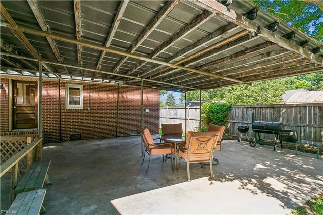 12784 Nettles DR, Newport News, VA 23606