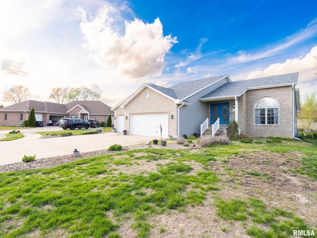 1404 HARDT Court, Pekin, IL 61554