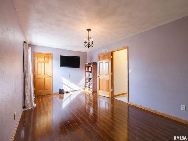1404 HARDT Court, Pekin, IL 61554