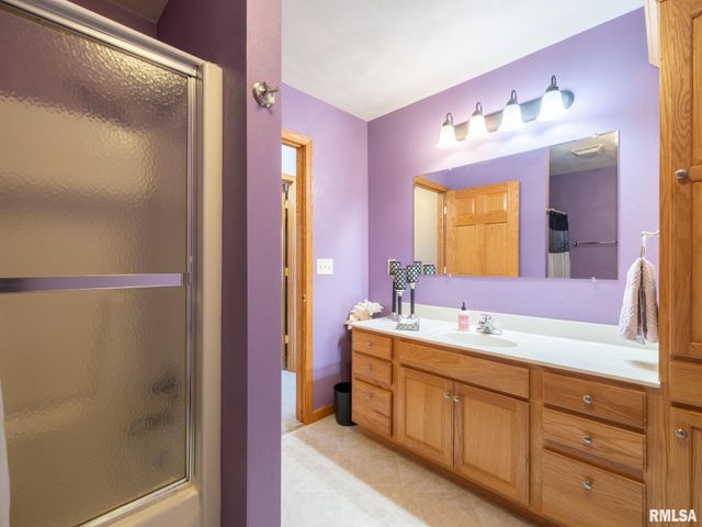 1404 HARDT Court, Pekin, IL 61554