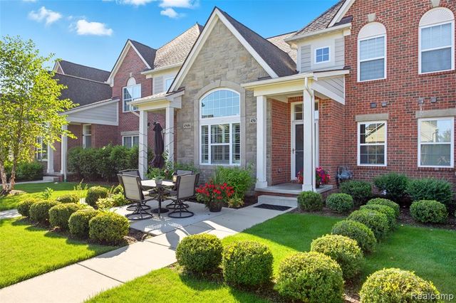 45678 Aragon Lane, Canton, MI 48187