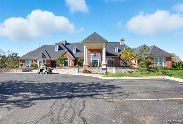 45678 Aragon Lane, Canton, MI 48187