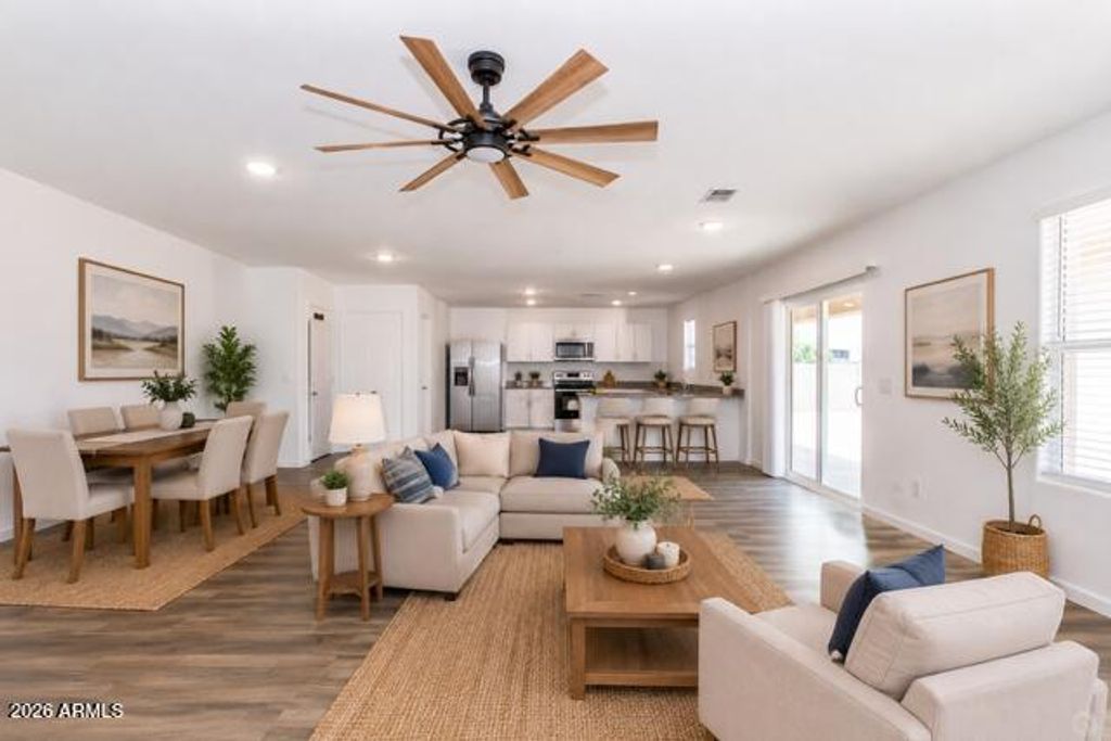 1441 E TUSCANY Street, Casa Grande, AZ 85122 — exterior