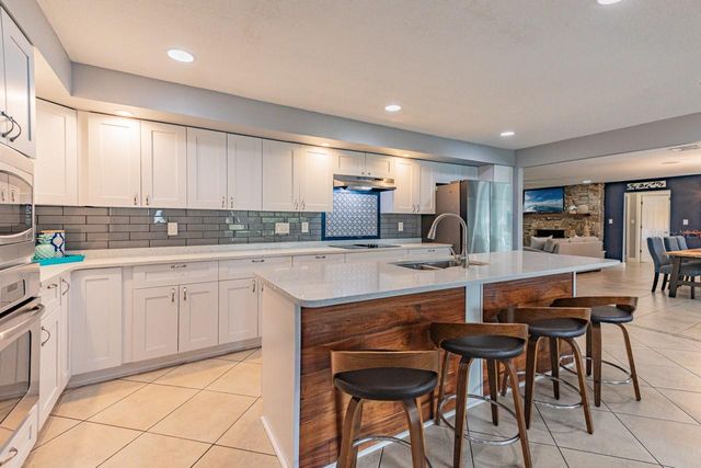 3272 MAJESTIC OAK DRIVE, St Cloud, FL 34771