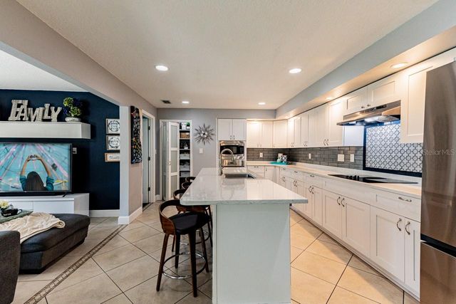 3272 MAJESTIC OAK DRIVE, St Cloud, FL 34771