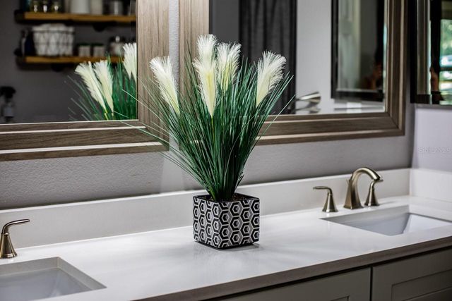 3272 MAJESTIC OAK DRIVE, St Cloud, FL 34771