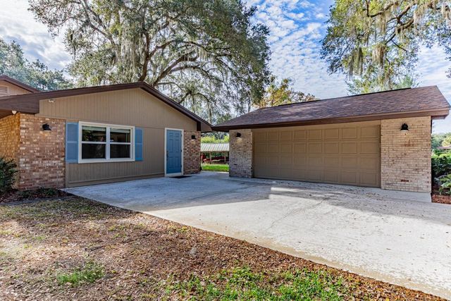 3272 MAJESTIC OAK DRIVE, St Cloud, FL 34771