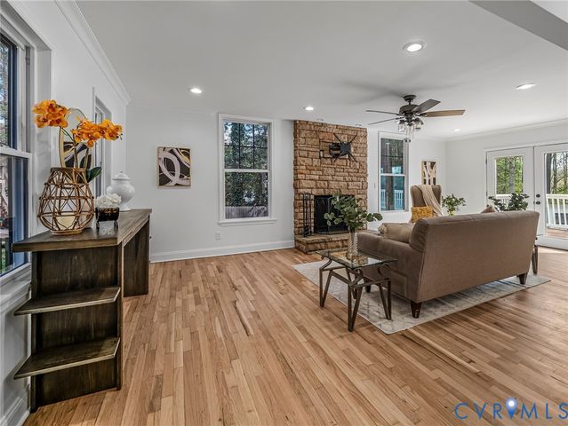 2002 Castle Glen Ct, Chesterfield, VA 23236