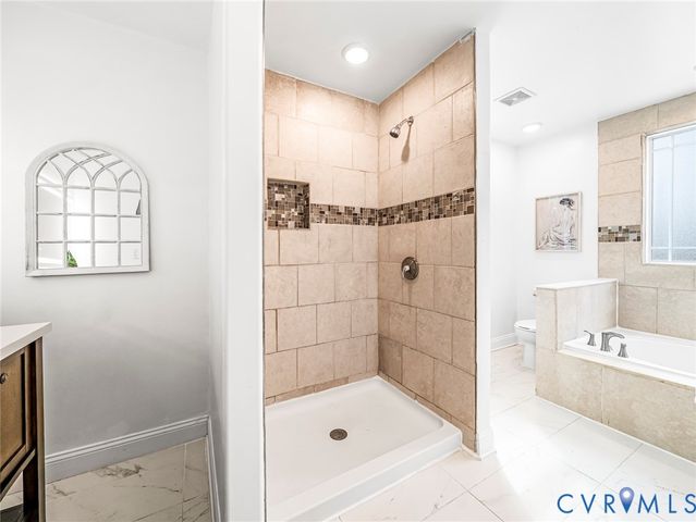 2002 Castle Glen Ct, Chesterfield, VA 23236