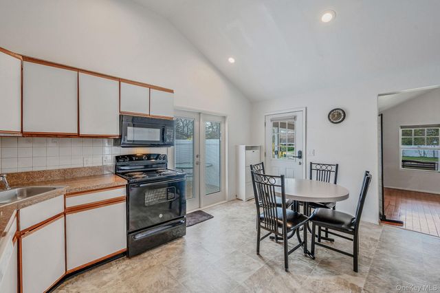 153 Canal Road, Port Jefferson, NY 11776