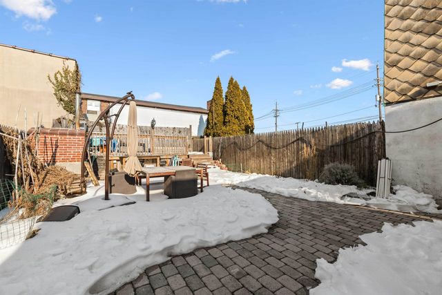 2008 41ST ST, North Bergen, NJ 07047