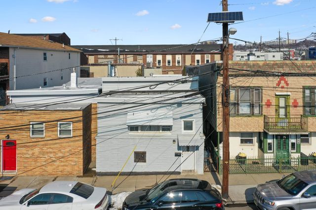 2008 41ST ST, North Bergen, NJ 07047