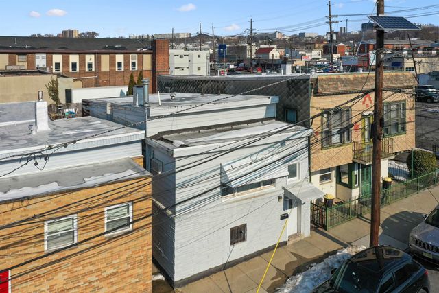 2008 41ST ST, North Bergen, NJ 07047