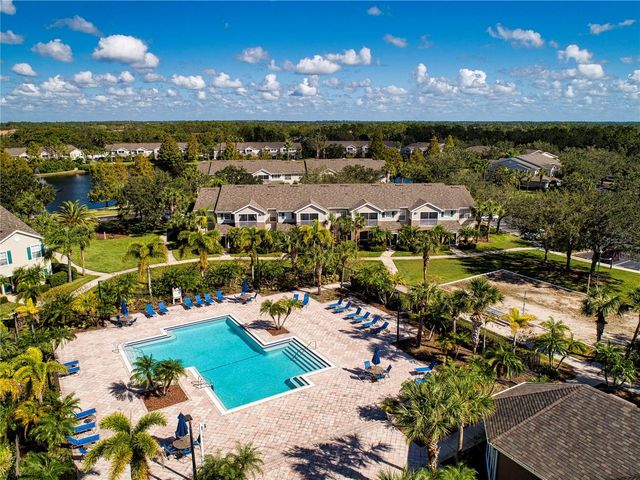 7405 VISTA WAY 203, Bradenton, FL 34202