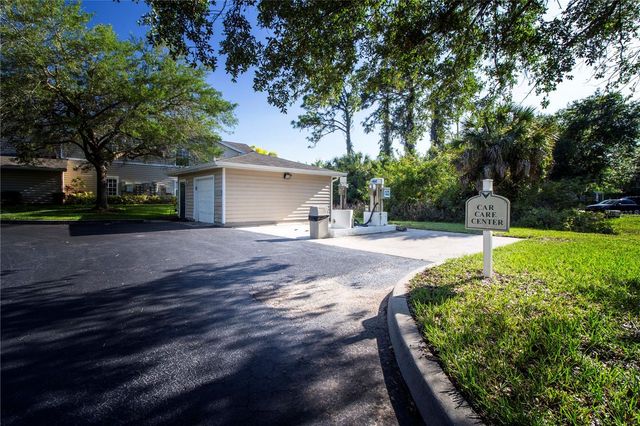 7405 VISTA WAY 203, Bradenton, FL 34202