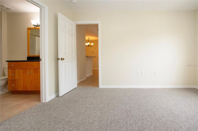 7405 VISTA WAY 203, Bradenton, FL 34202