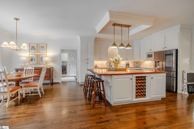 6 Chipping Court, Greenville, SC 29607