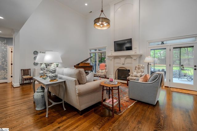 6 Chipping Court, Greenville, SC 29607