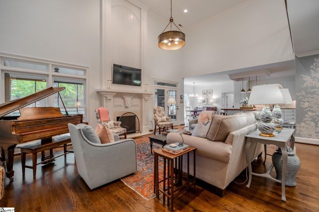 6 Chipping Court, Greenville, SC 29607