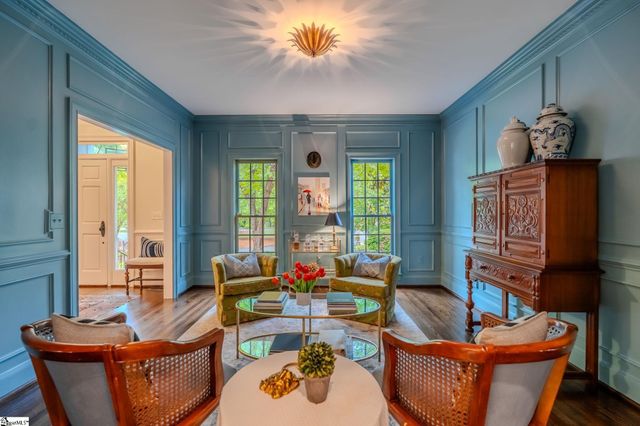 6 Chipping Court, Greenville, SC 29607