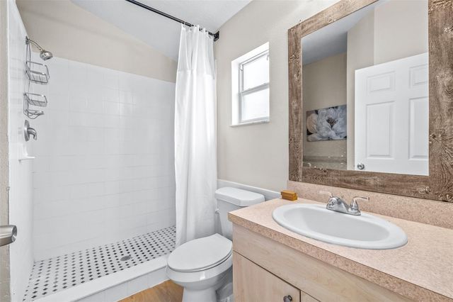 5029 BETTY STREET N, St Petersburg, FL 33709