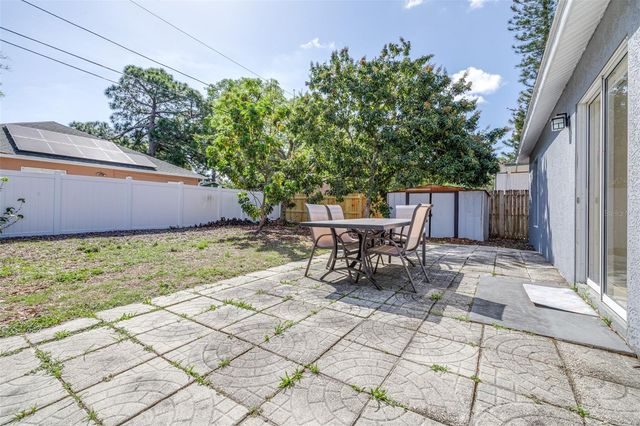 5029 BETTY STREET N, St Petersburg, FL 33709