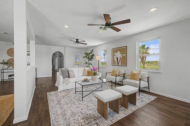 8902 Teichman Road, Galveston, TX 77554