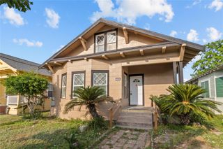 2006 31st Street, Galveston, TX 77550