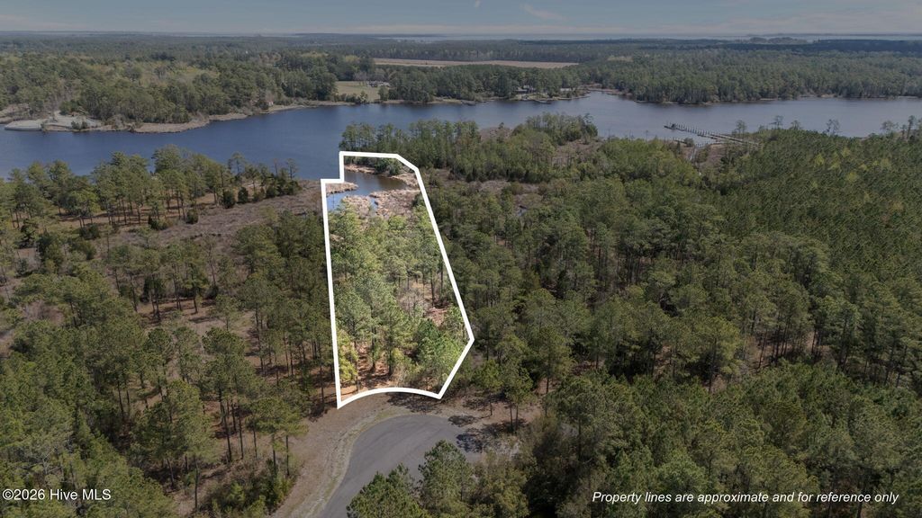 103 Royal Shoal Lane, Vandemere, NC 28587