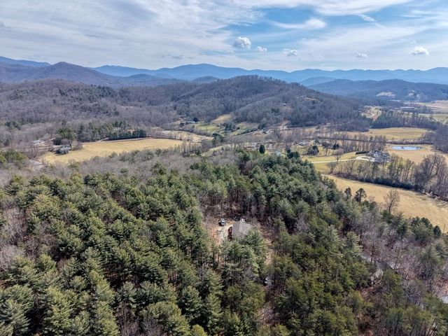 101 Kristina Lane, Blairsville, GA 30512