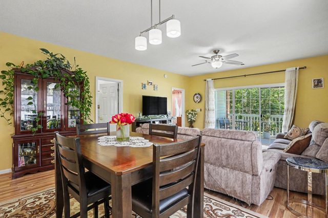 3951 Gladiola Ct Unit 204, Myrtle Beach, SC 29588