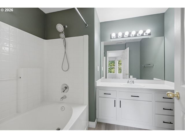 13113 Sw MERLIN Pl, Tigard, OR 97223