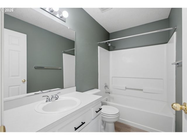 13113 Sw MERLIN Pl, Tigard, OR 97223