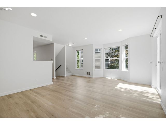 13113 Sw MERLIN Pl, Tigard, OR 97223