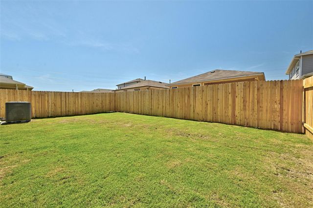 121 NEW HAVEN ST, San Marcos, TX 78666