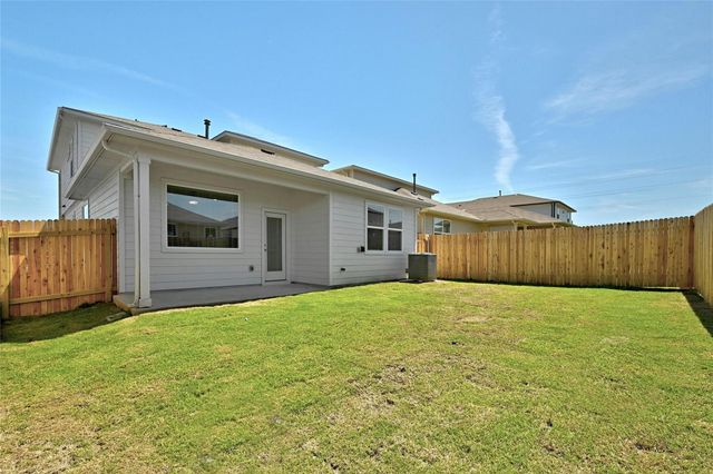 121 NEW HAVEN ST, San Marcos, TX 78666