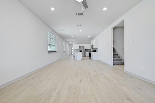 121 NEW HAVEN ST, San Marcos, TX 78666